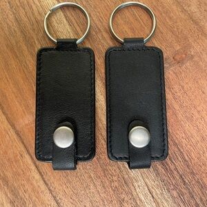 Black Leather Keychain Key Ring Set